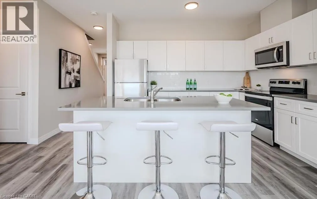 73 AYR MEADOWS Crescent