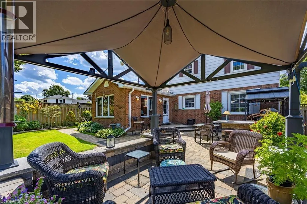 143 ST JAMES Street S