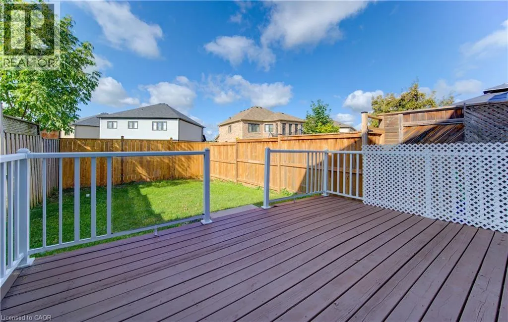 82 TROWBRIDGE Street