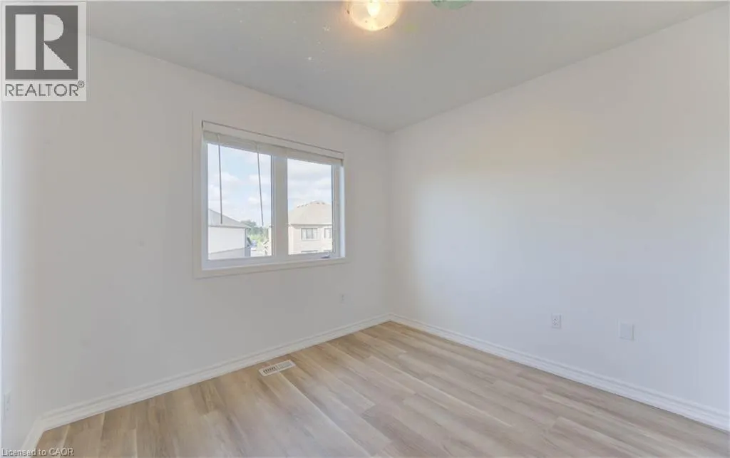 82 TROWBRIDGE Street