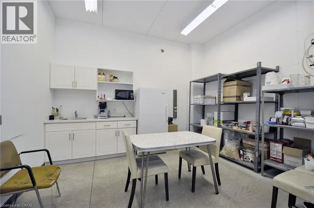 365 FRANKLIN Boulevard Unit# B, #B