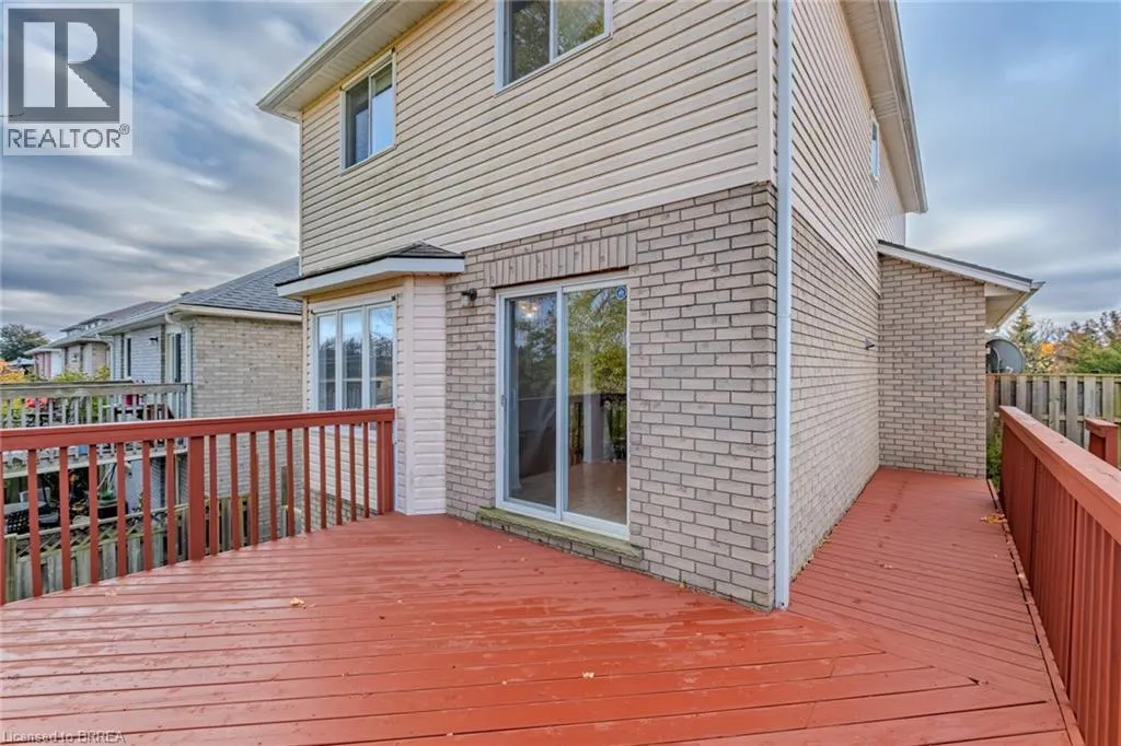 25 ANASTASIA Crescent