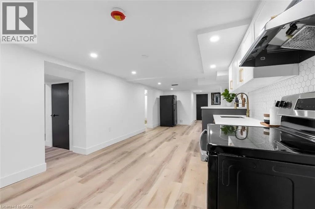 39 GRANDFIELD Street