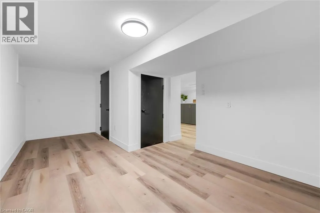 39 GRANDFIELD Street