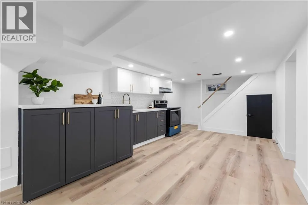 39 GRANDFIELD Street