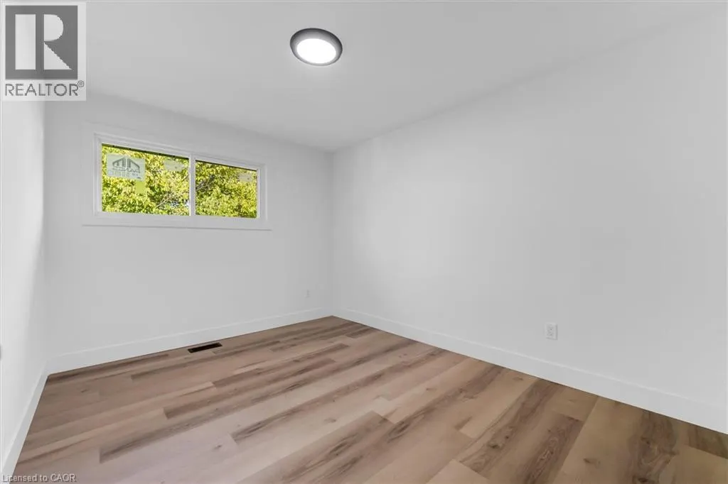 39 GRANDFIELD Street