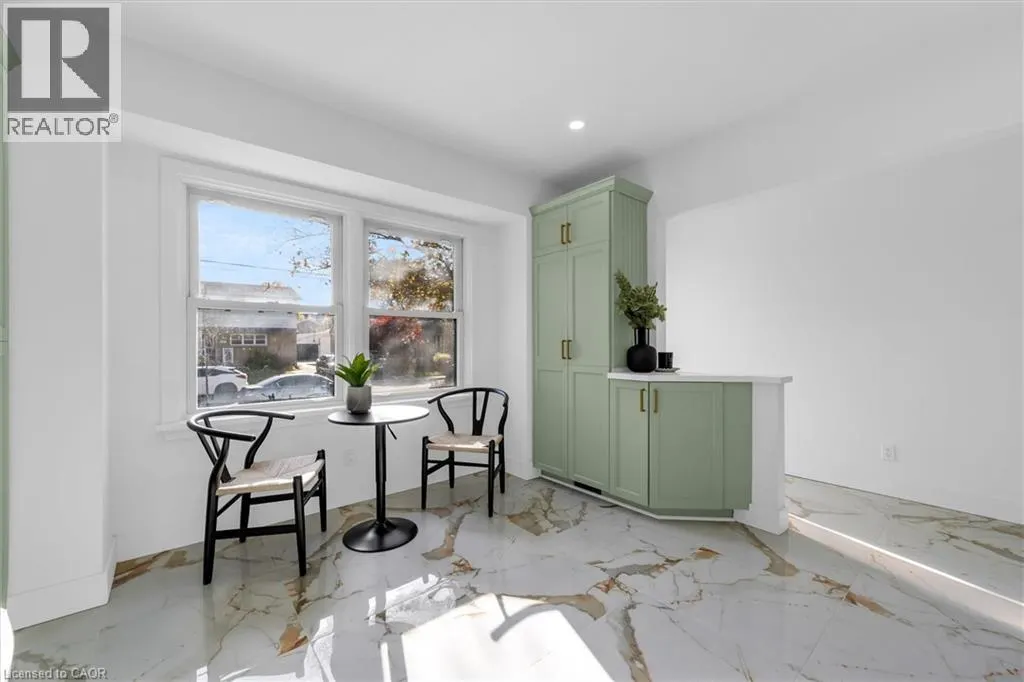 39 GRANDFIELD Street