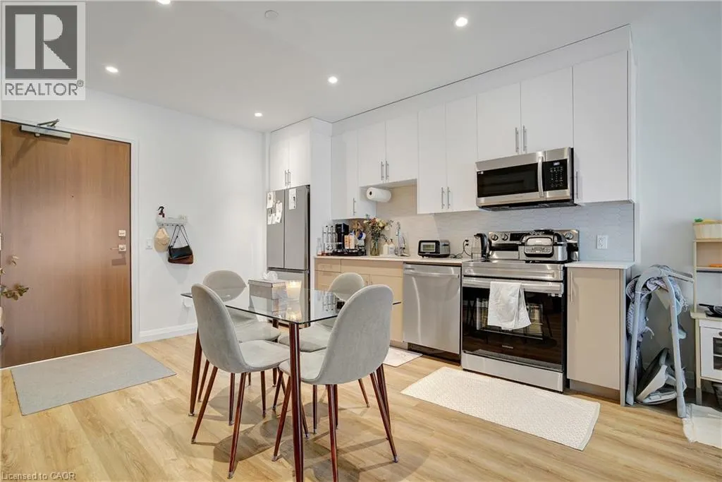 525 NEW DUNDEE Road Unit# 306, #306