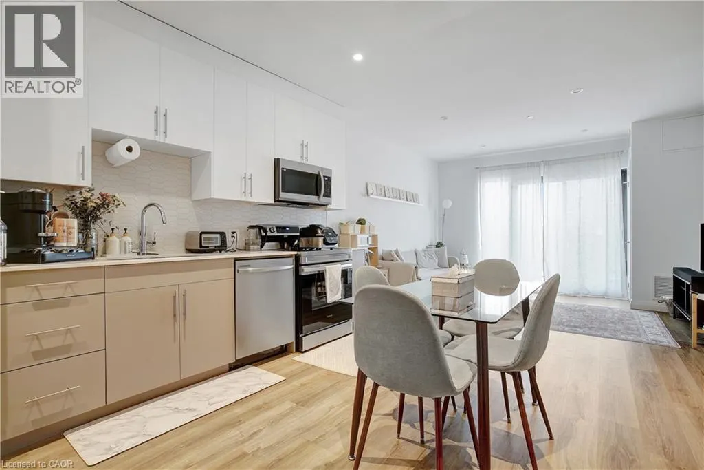 525 NEW DUNDEE Road Unit# 306, #306