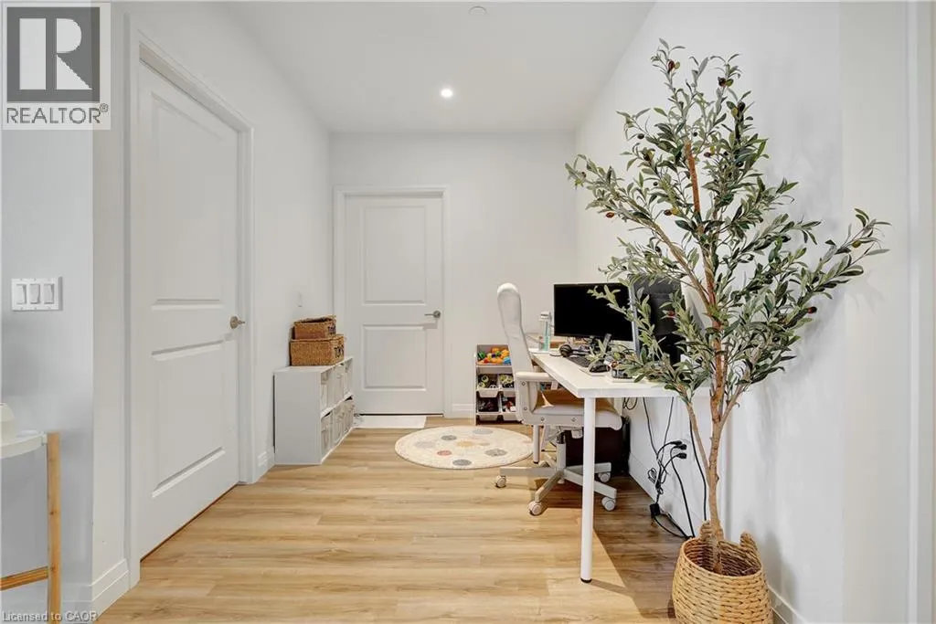 525 NEW DUNDEE Road Unit# 306, #306