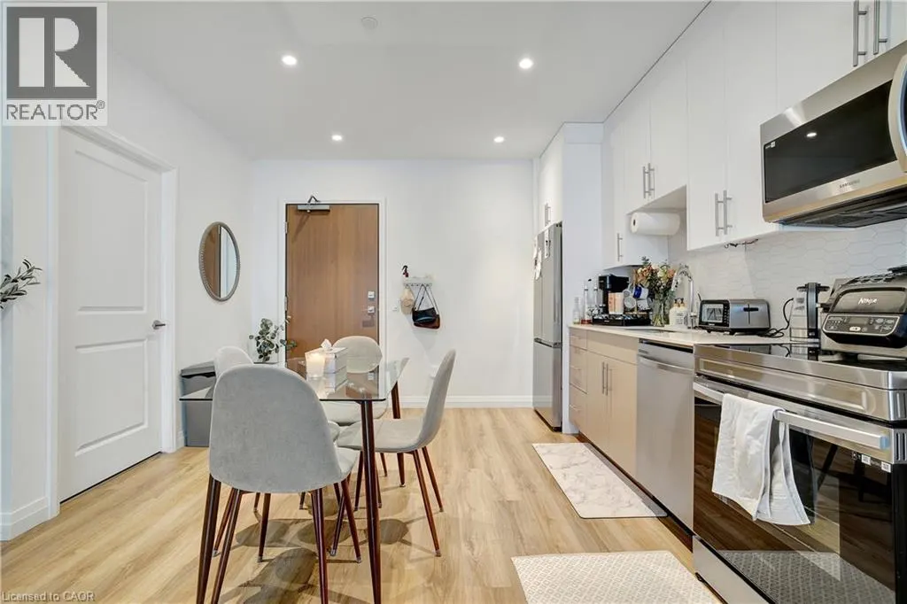 525 NEW DUNDEE Road Unit# 306, #306