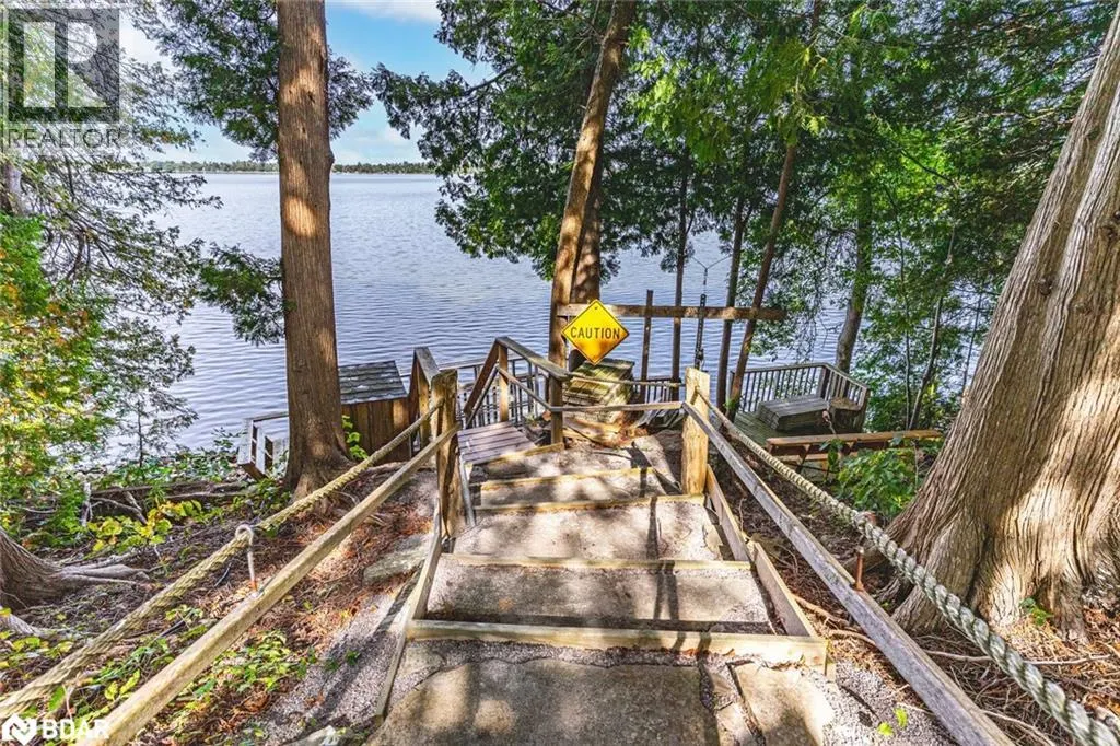 284 LAKE DALRYMPLE Road