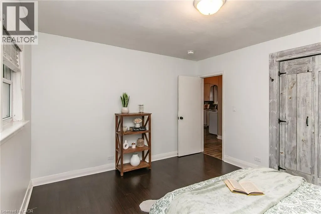 552 COURTLAND Avenue E