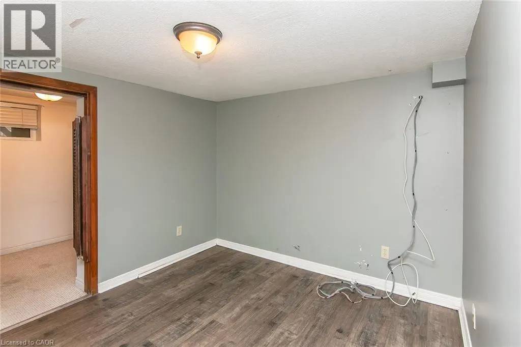 552 COURTLAND Avenue E