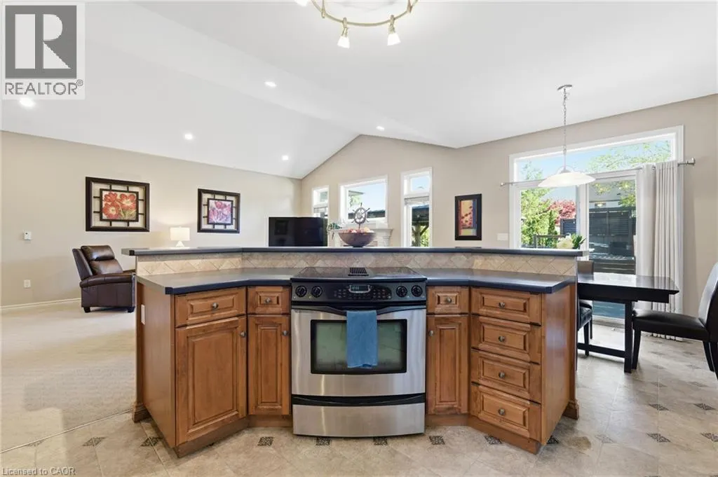 81 TIMBER CREEK Crescent