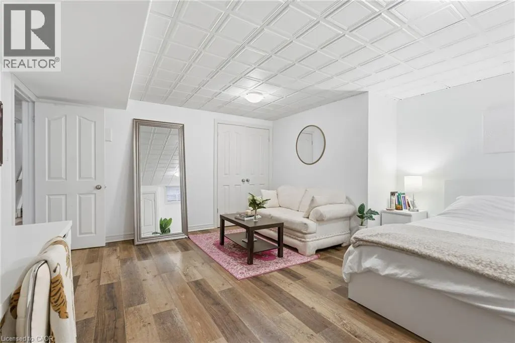 81 TIMBER CREEK Crescent