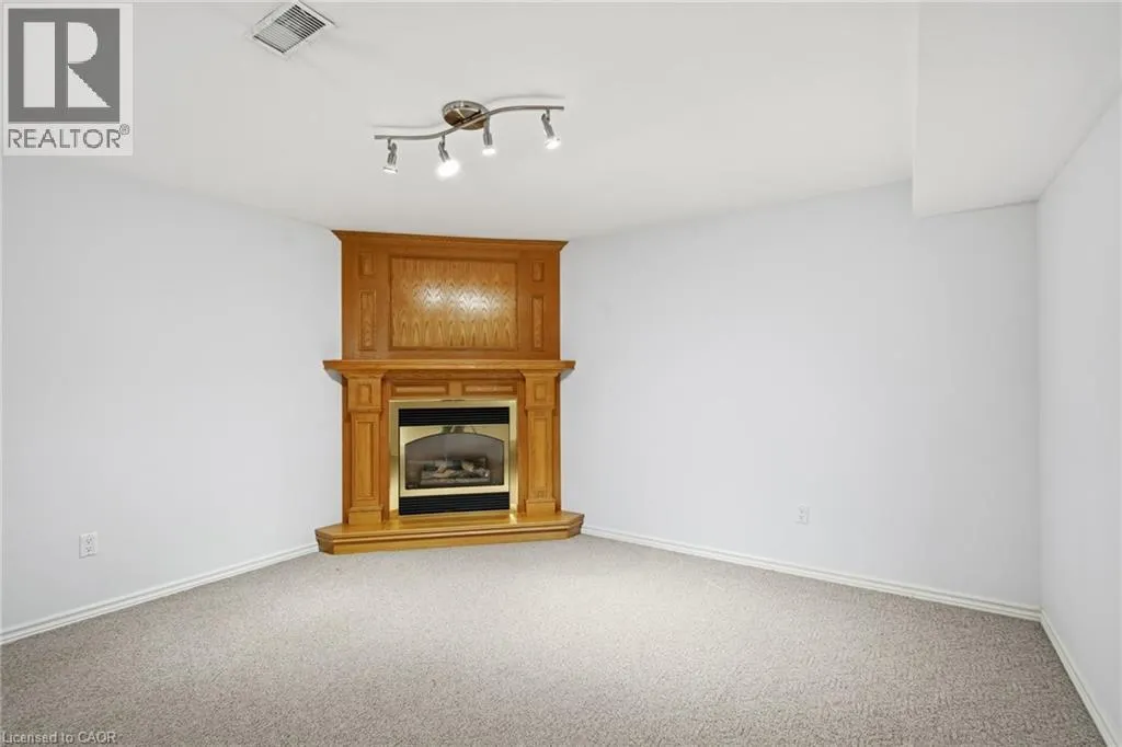 229 LYNDEN Road Unit# 25, #25