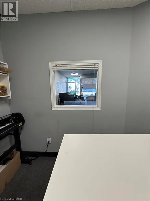 302 BRUCEDALE Avenue