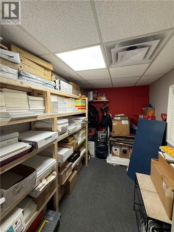 302 BRUCEDALE Avenue