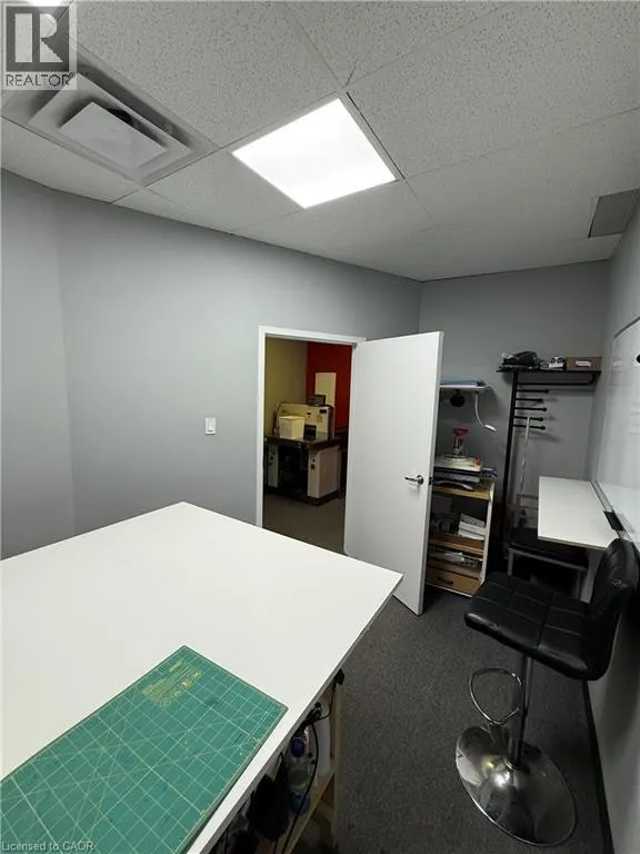 302 BRUCEDALE Avenue