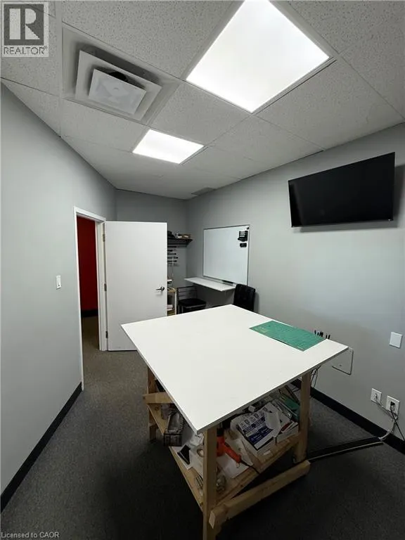 302 BRUCEDALE Avenue