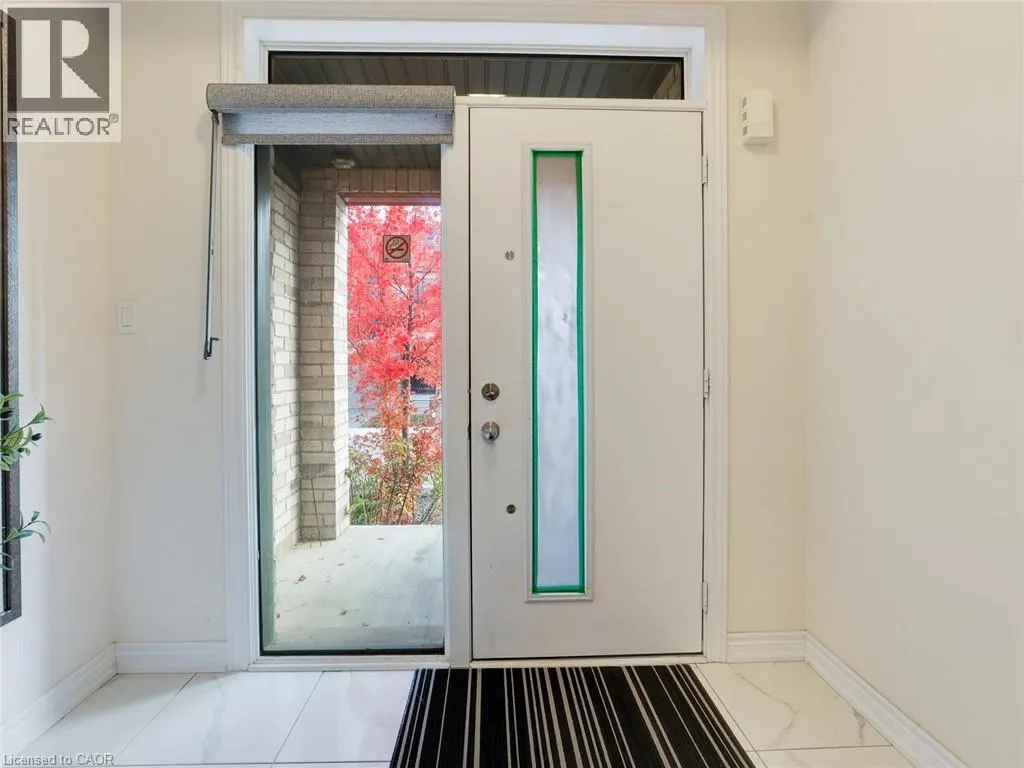 166 DEERPATH Drive Unit# 100, #100