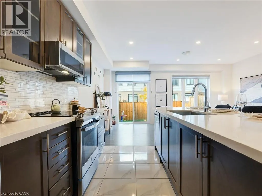 166 DEERPATH Drive Unit# 100, #100