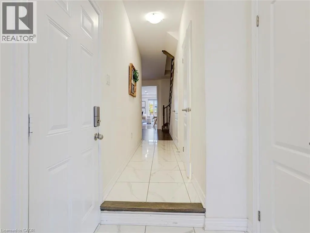 166 DEERPATH Drive Unit# 100, #100