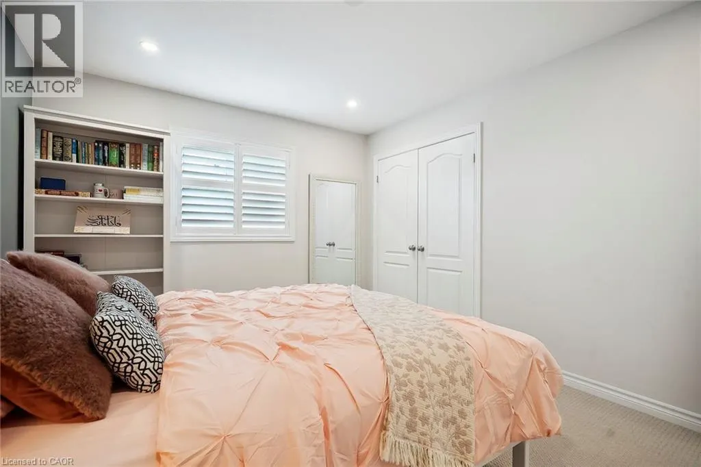 80 BELLROYAL Crescent