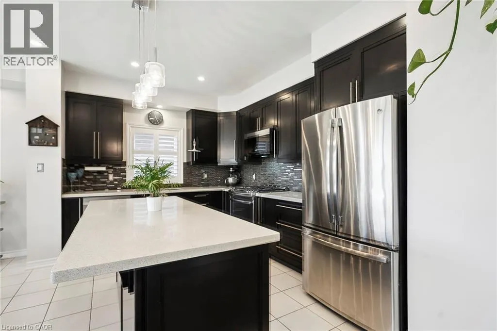 80 BELLROYAL Crescent