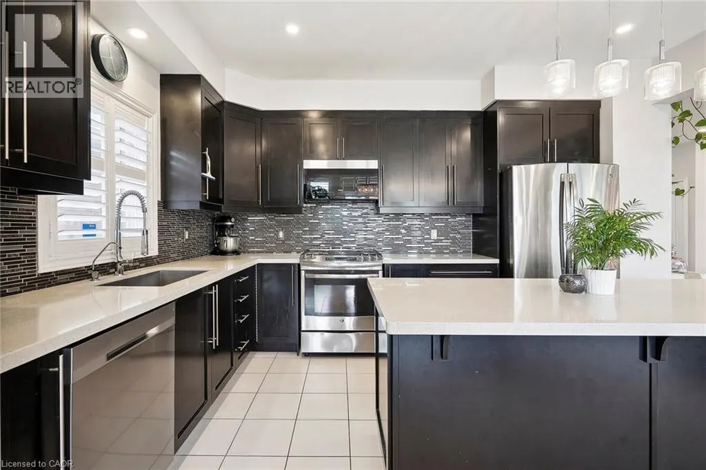 80 BELLROYAL Crescent