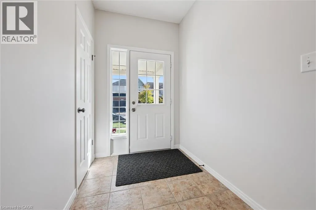 416 BEAUMONT Crescent