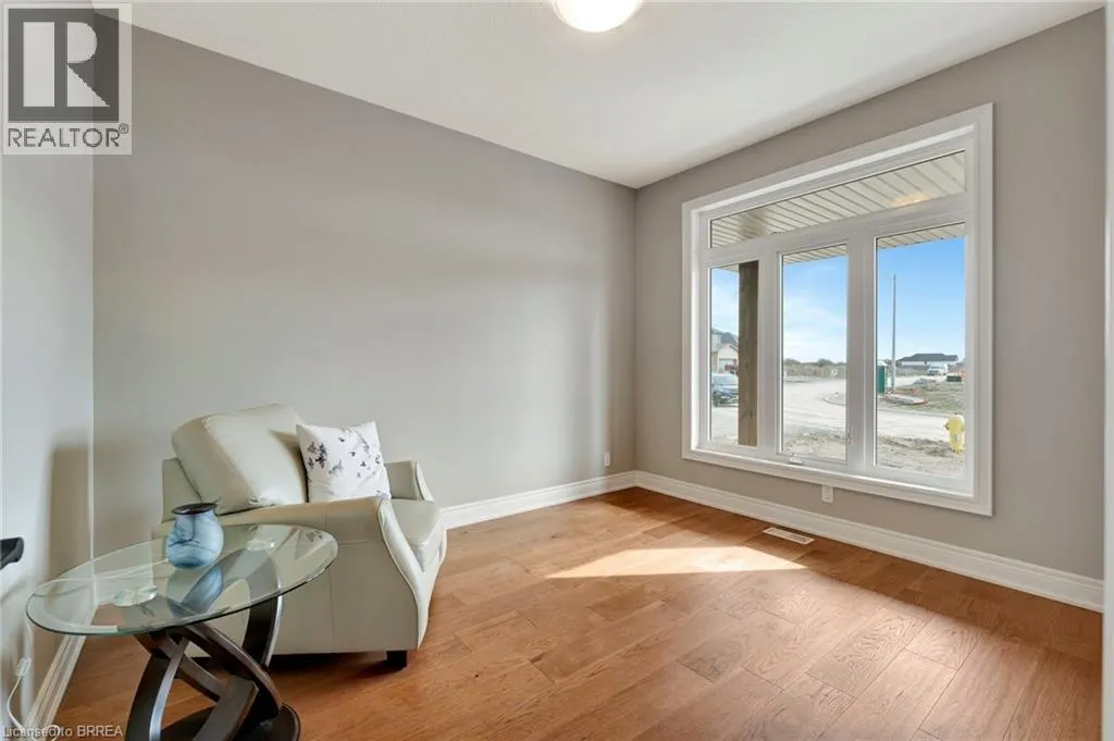 105 CRADDOCK Boulevard