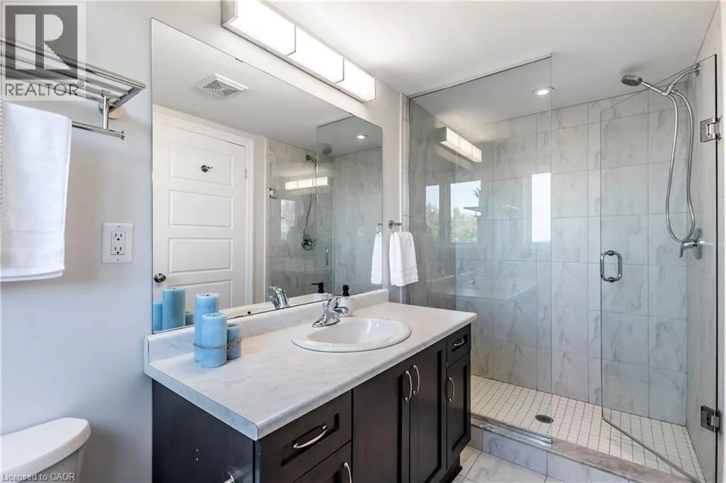 290 BARTON Street W Unit# 17, #17