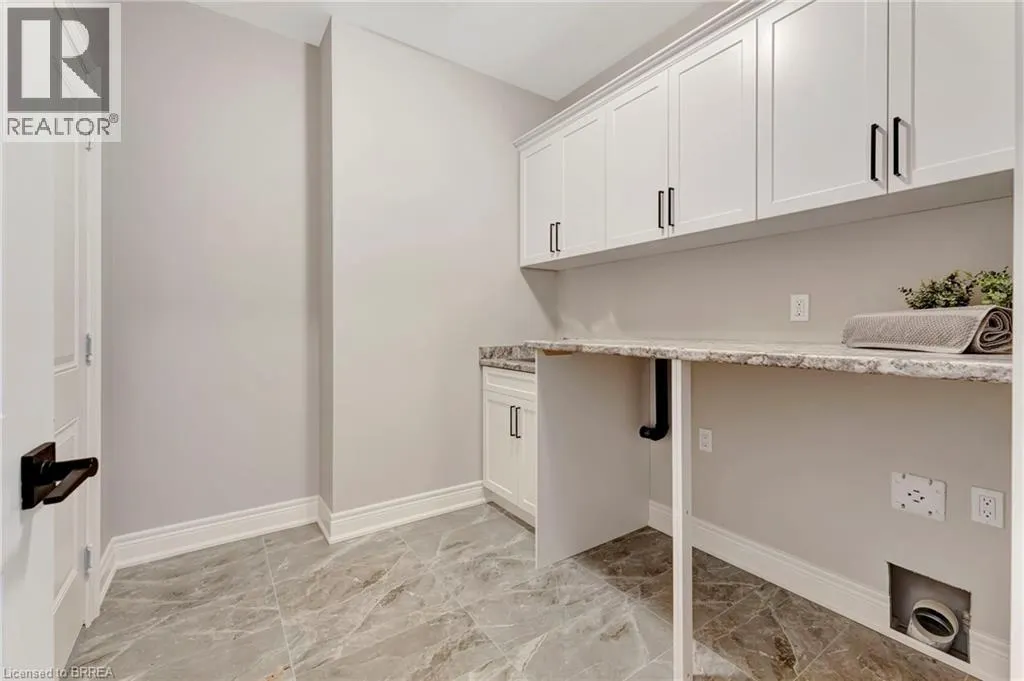 89 CRADDOCK Boulevard