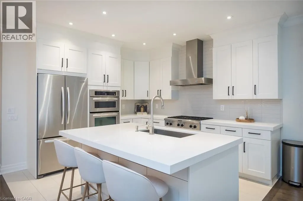 2334 WUTHERING HEIGHTS Way