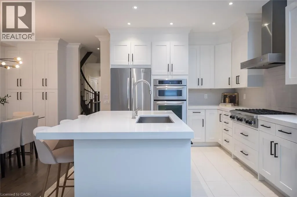 2334 WUTHERING HEIGHTS Way