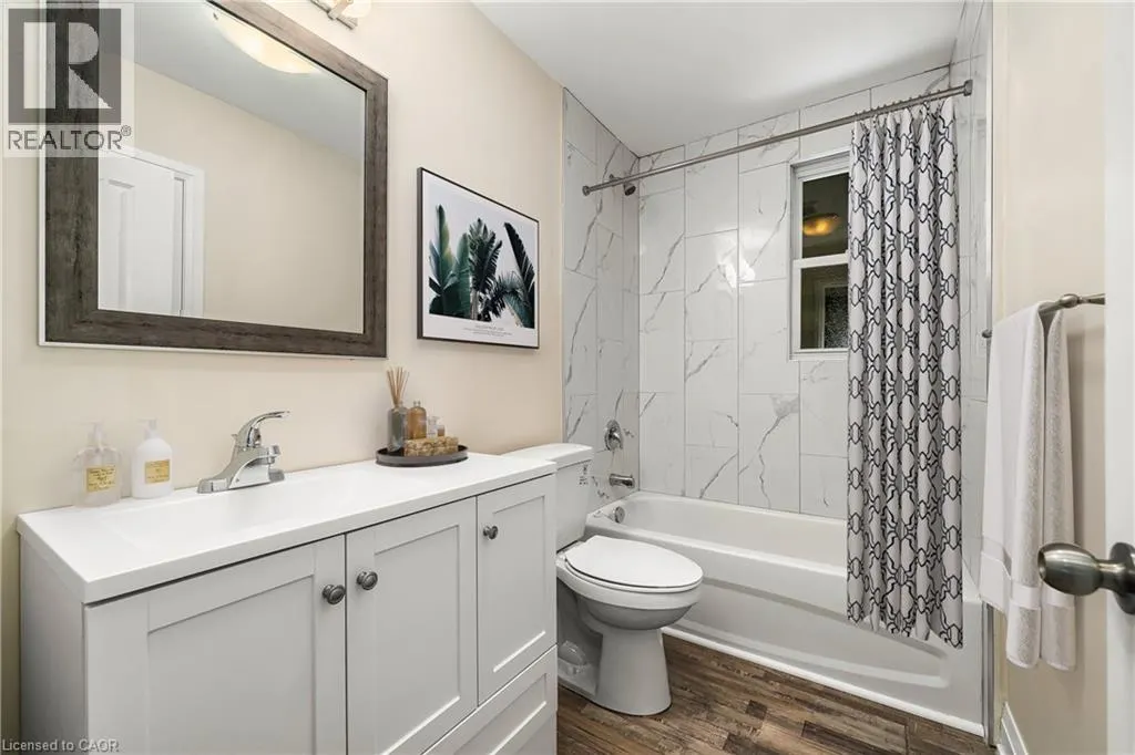 77 WEST 4TH Street Unit# Main, #Main