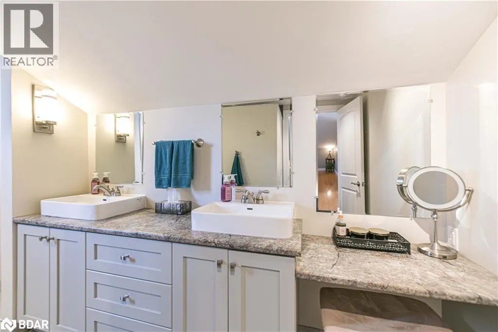 8222 COUNTY RD 169 Road