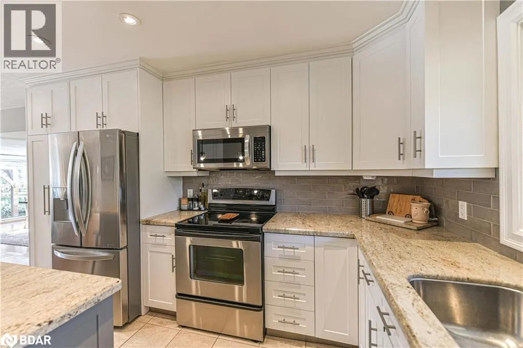 8222 COUNTY RD 169 Road