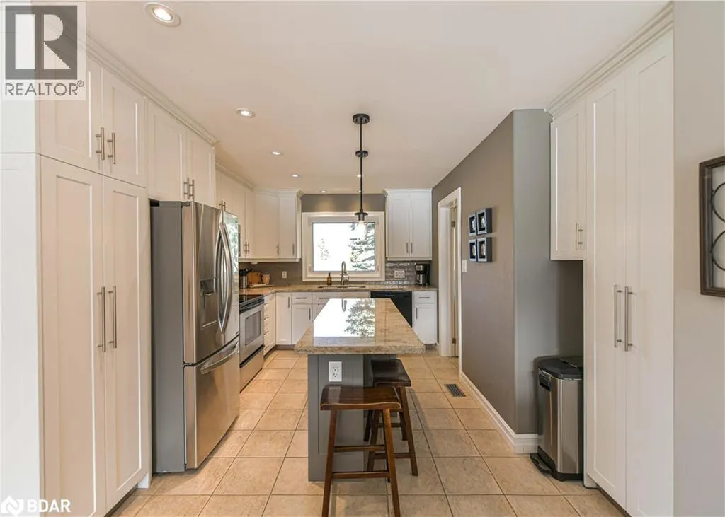 8222 COUNTY RD 169 Road