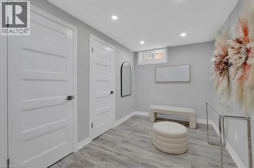 168 SILVER ASPEN Crescent