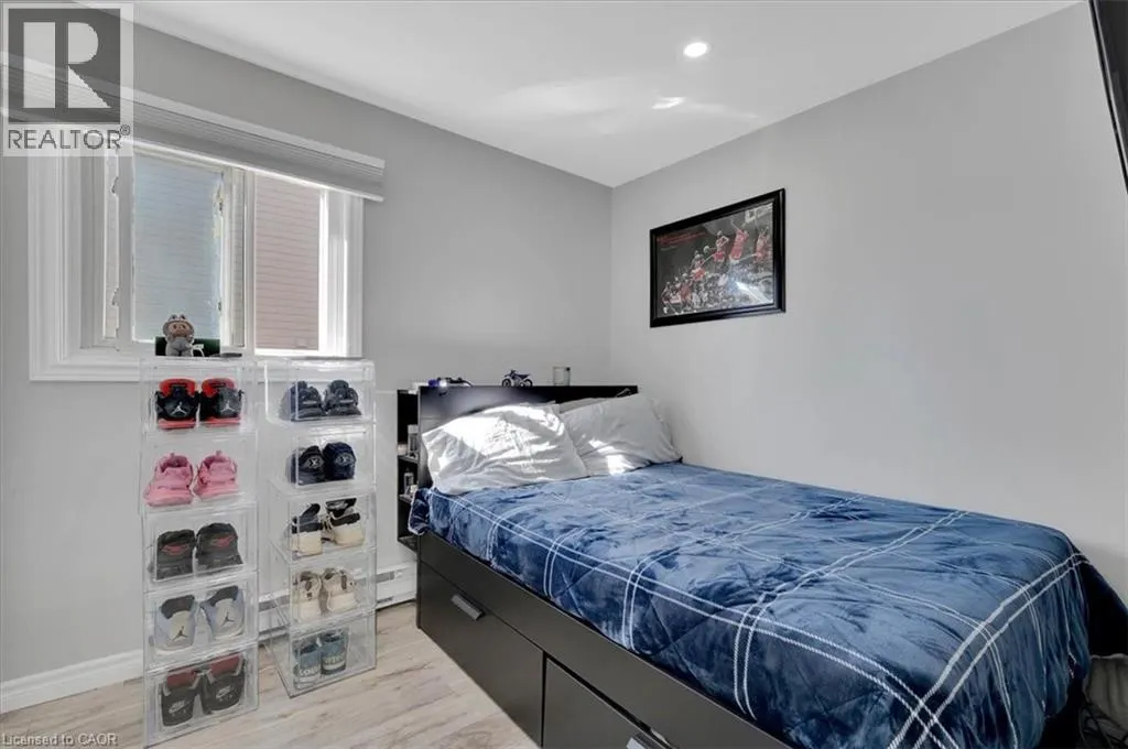 168 SILVER ASPEN Crescent