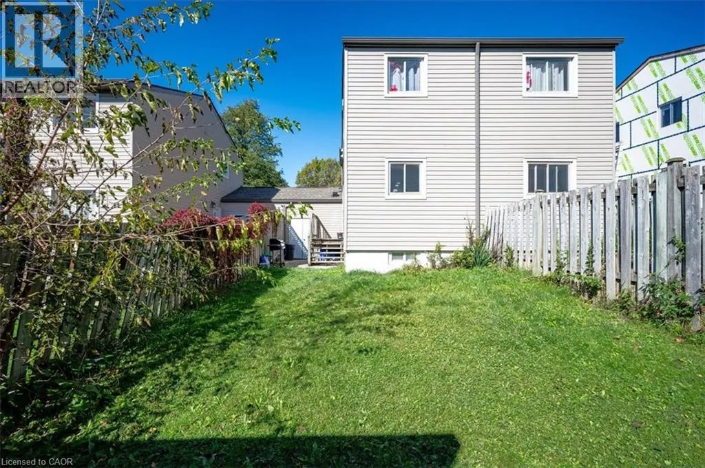 168 SILVER ASPEN Crescent