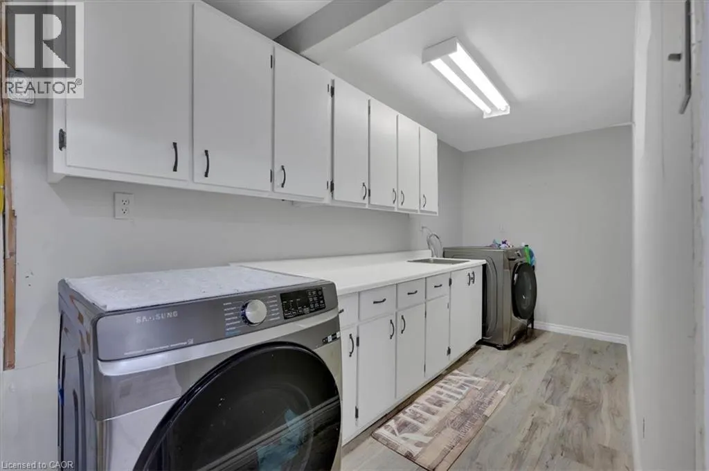 168 SILVER ASPEN Crescent