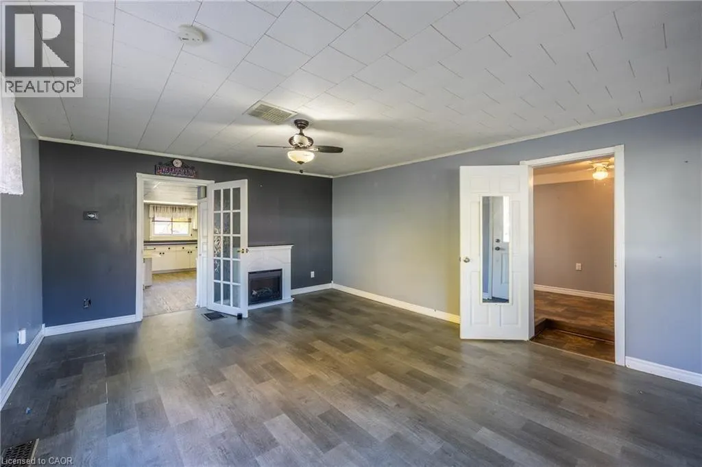 224 KING HIRAM Street