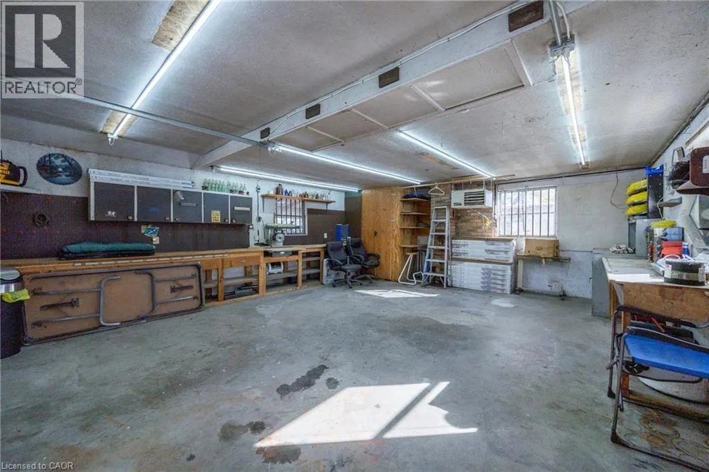 224 KING HIRAM Street