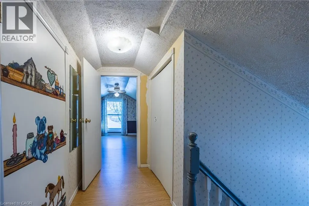 224 KING HIRAM Street