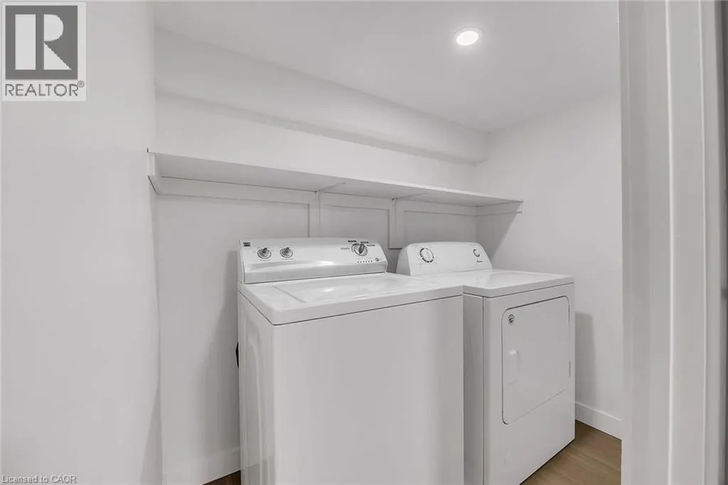 20 CROSTHWAITE Avenue N