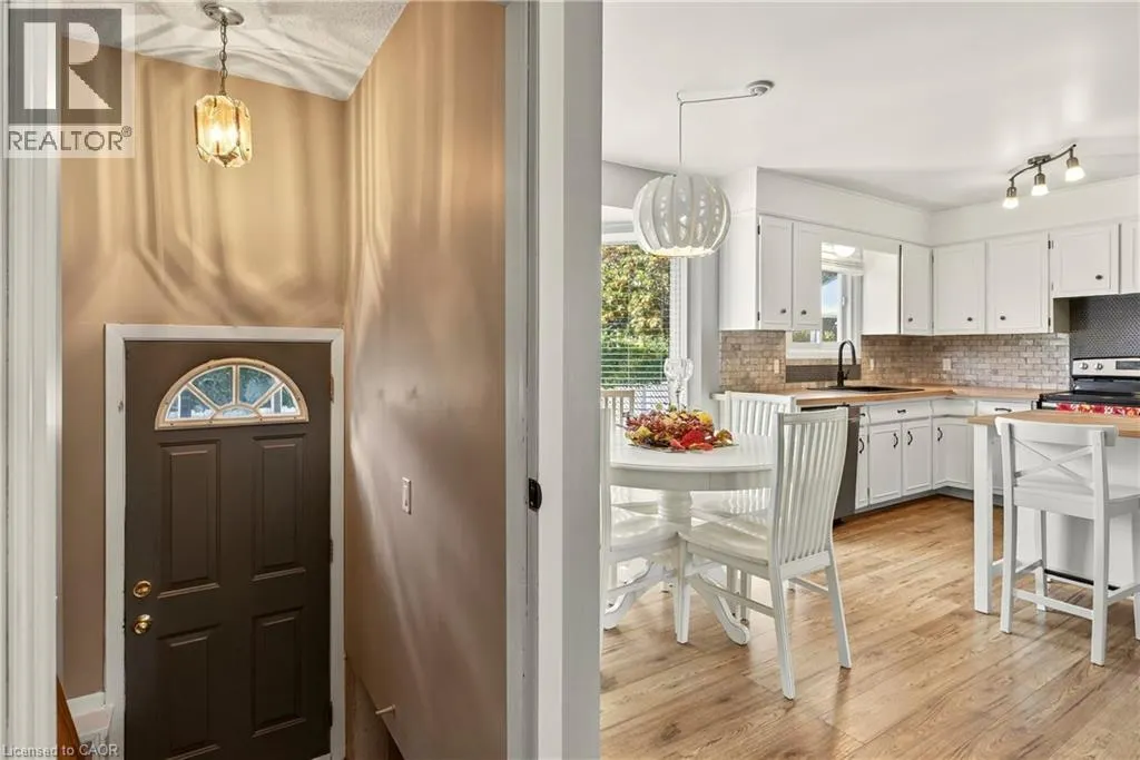 12 RIDLEY HEIGHTS Drive